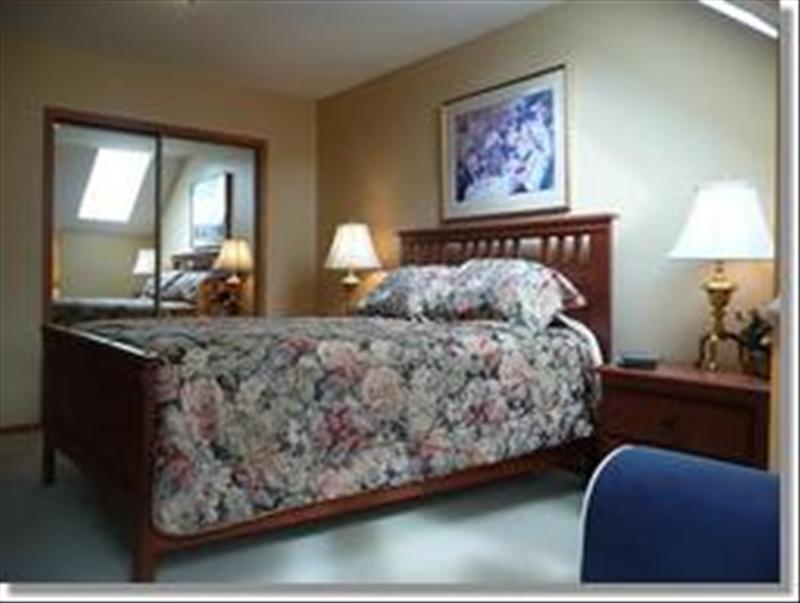 Whistler Accommodations - Second bedroom with queen bed - Rentals By Owner