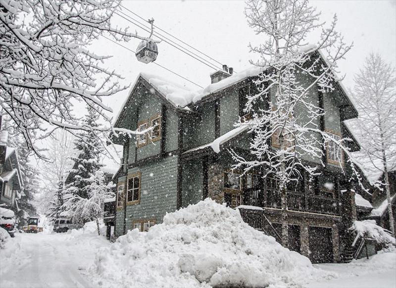 Whistler Accommodation Photos