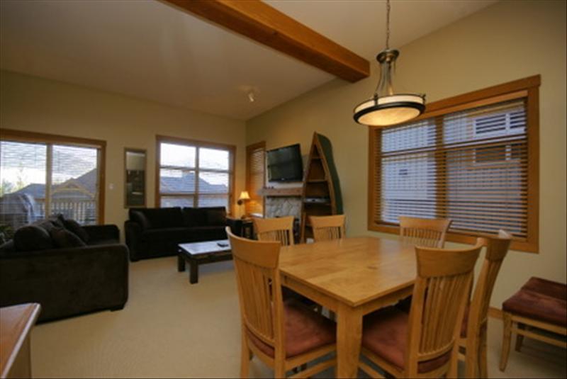 Whistler Accommodations - Open concept living and dining area - Rentals By Owner
