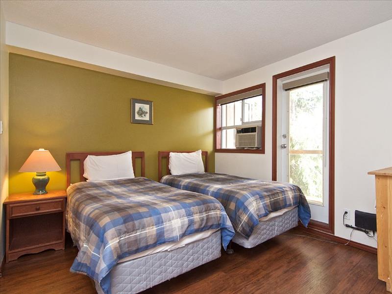 Whistler Accommodations - Twin beds in second bedroom - Rentals By Owner