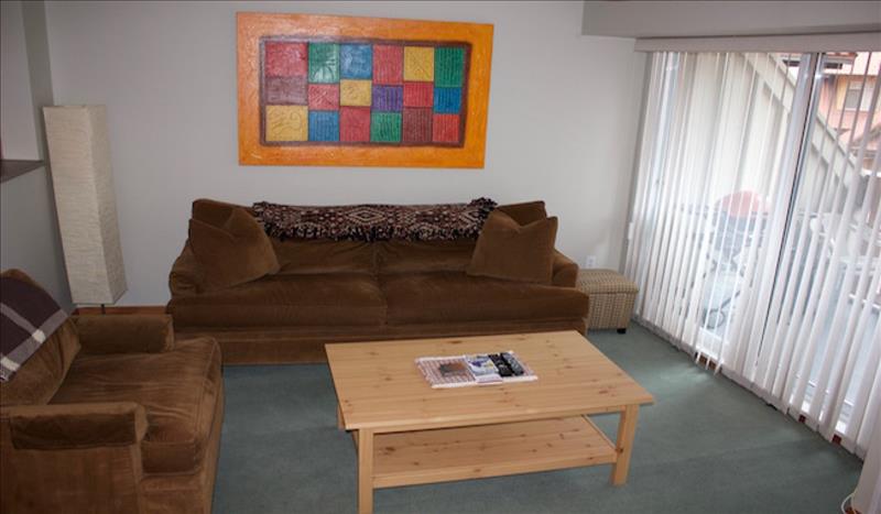 Whistler Accommodations - Stoney Creek Living Room - Rentals By Owner