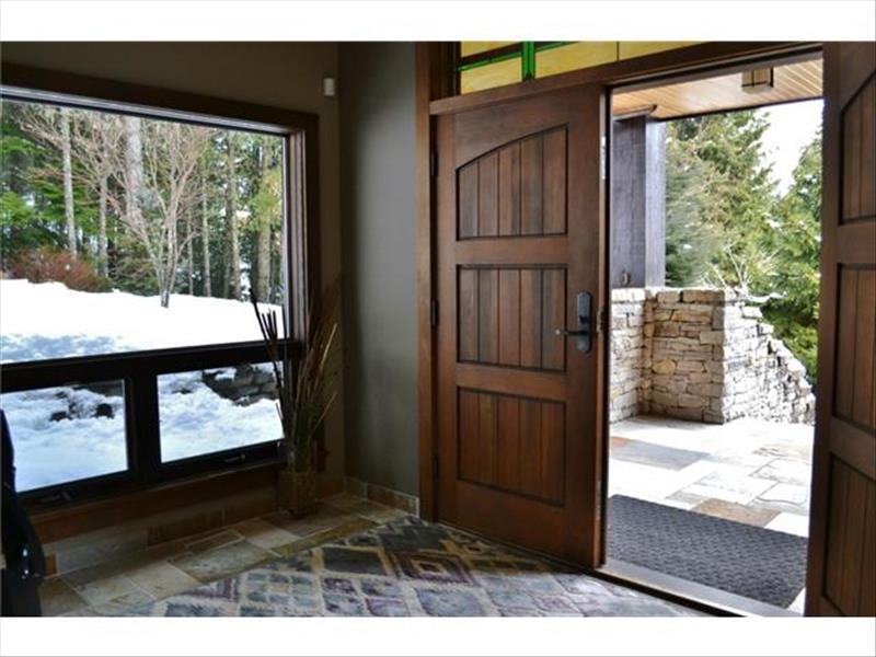 Whistler Accommodations - Entry Way - Rentals By Owner