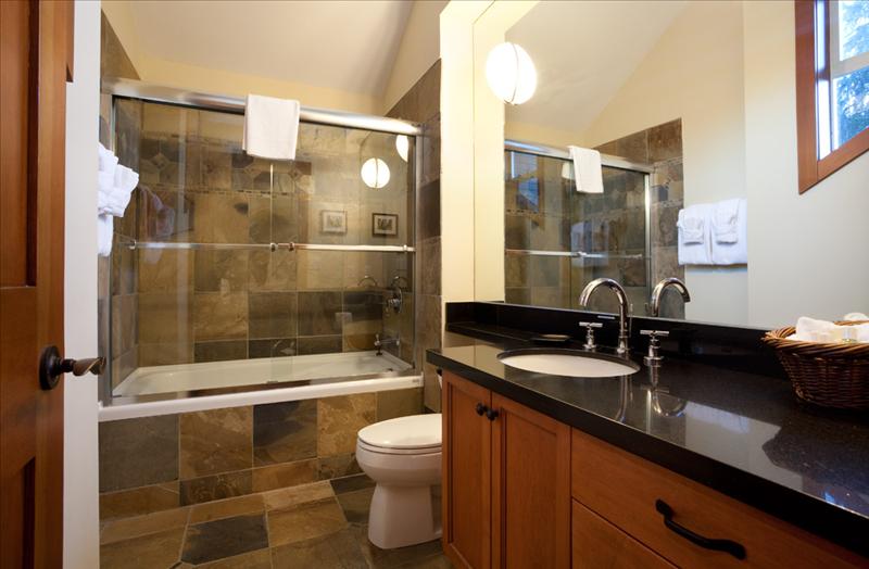 Whistler Accommodations - Bathroom - Rentals By Owner