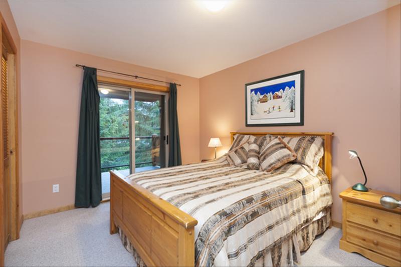 Whistler Accommodations - 1 Queen bed in master bedroom. - Rentals By Owner