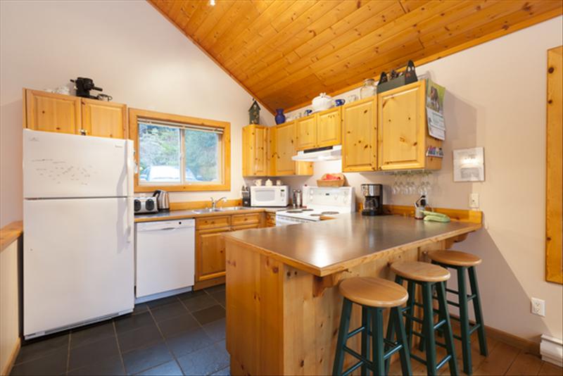 Whistler Accommodations - Fully equipped kitchen. - Rentals By Owner