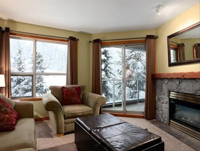 Whistler Accommodations - Whistler Aspens Living :: Overlooking Blackcomb - Rentals By Owner
