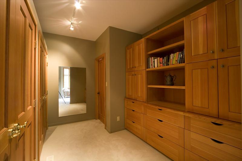 Whistler Accommodations - Master Closet - Rentals By Owner