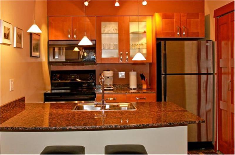 Whistler Accommodations - Fully equipped kitchen - Rentals By Owner