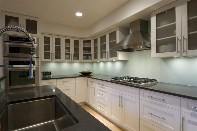Whistler Accommodations - Luxury Kitchen - Rentals By Owner