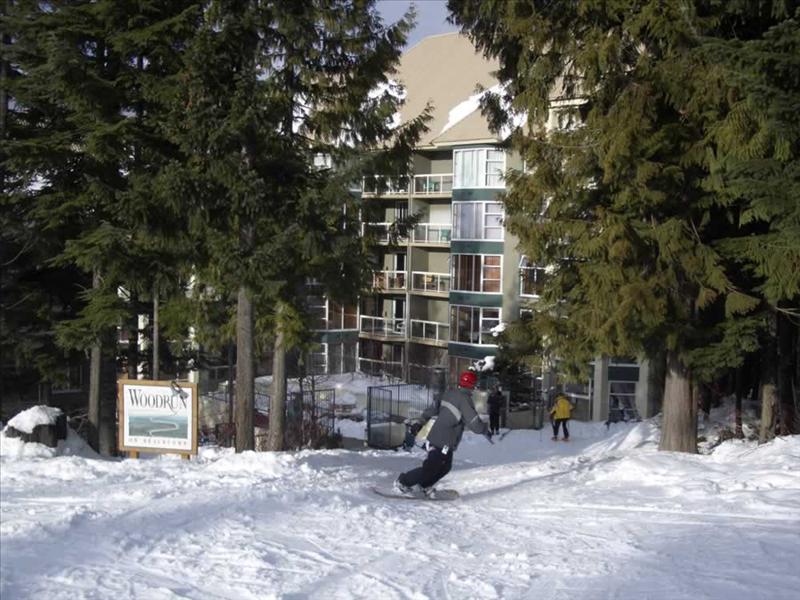 Whistler Woodrun Lodge -  True Ski-in Ski-out