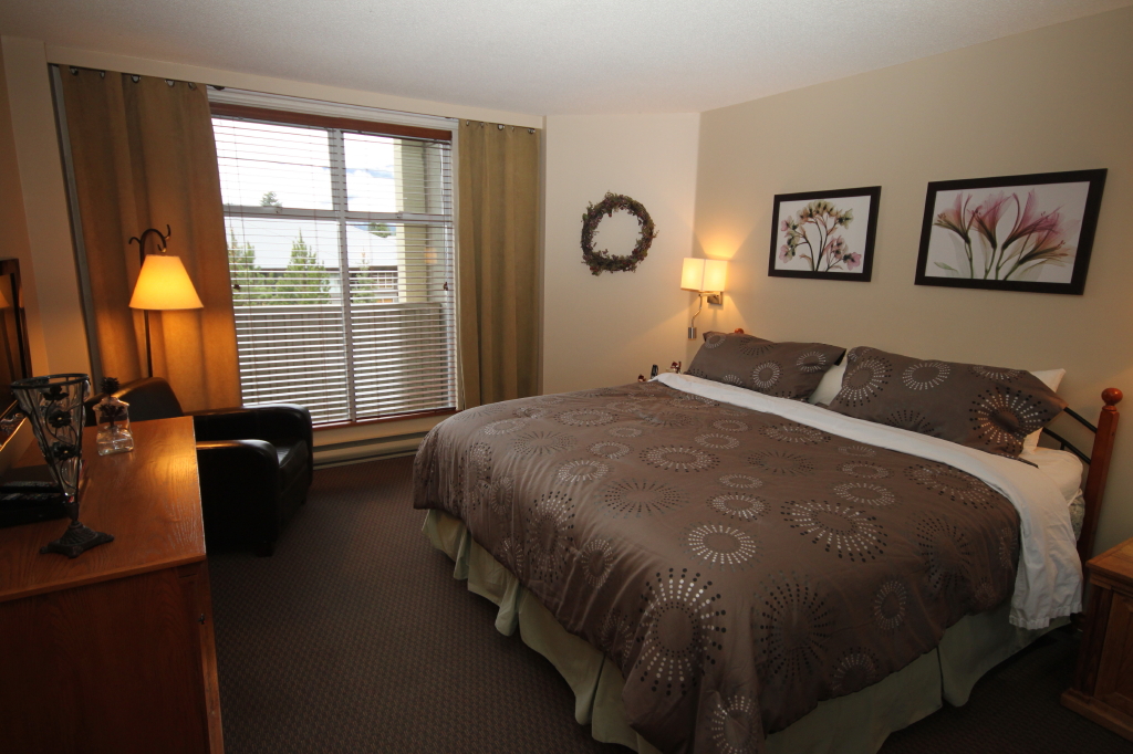 Whistler Accommodations - Master bedroom - Rentals By Owner