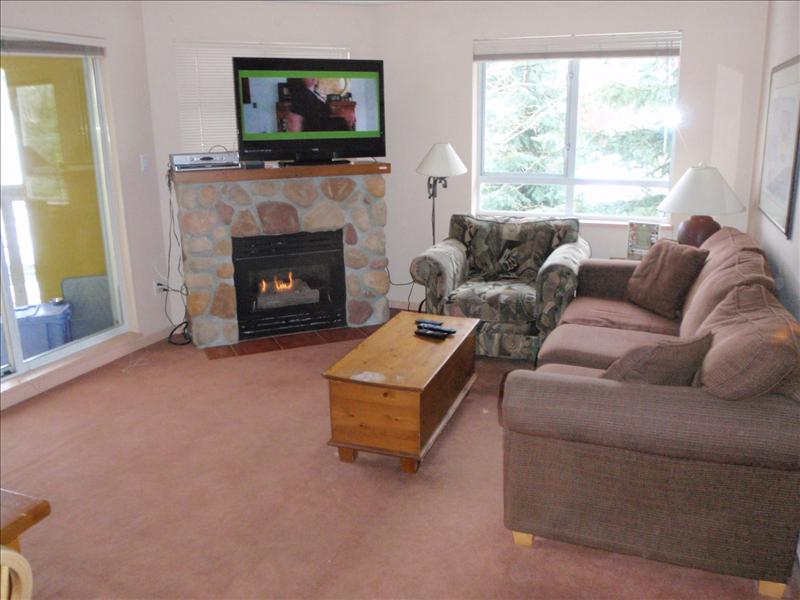 Whistler Accommodations - Livingroom - Rentals By Owner