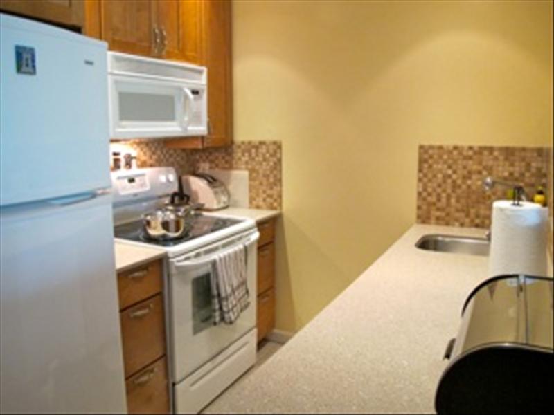 Whistler Accommodations - Fully equipped kitchen - Rentals By Owner